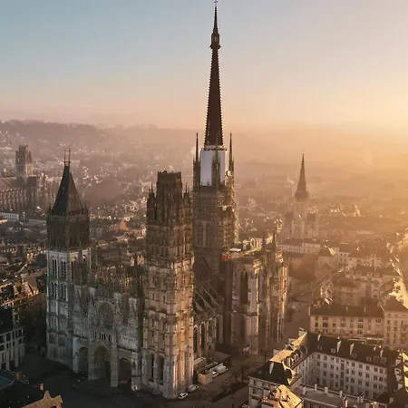 アパート Savonnerie Cathedrale 2 Avec Ascenseur Proche Cathedrale !