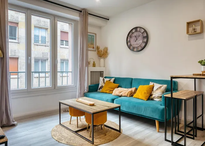 Apartment Savonnerie Cathedrale 2 Avec Ascenseur Proche Cathedrale ! *